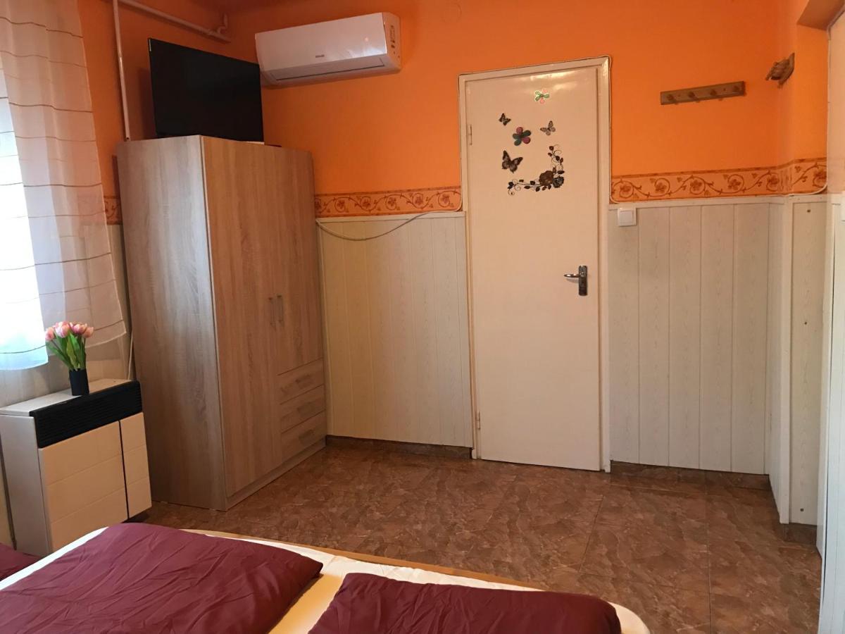 شقة Summer Apartman Hajdúszoboszló المظهر الخارجي الصورة