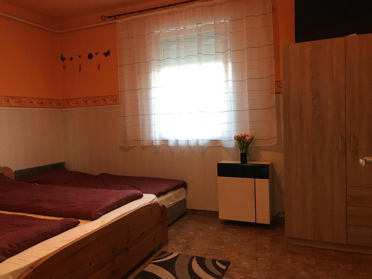 شقة Summer Apartman Hajdúszoboszló المظهر الخارجي الصورة