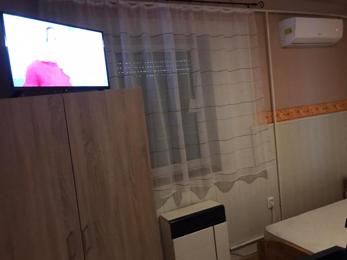 شقة Summer Apartman Hajdúszoboszló المظهر الخارجي الصورة