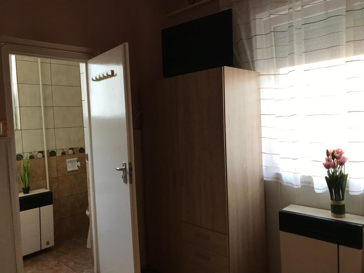 شقة Summer Apartman Hajdúszoboszló المظهر الخارجي الصورة
